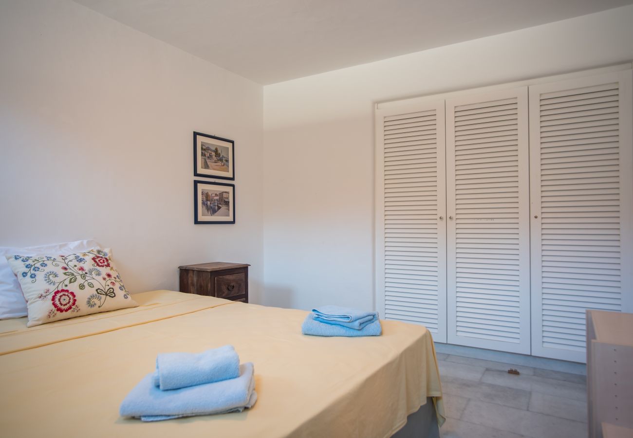 Villa in Ampelas - Family seafront villa, 1' from the beach 