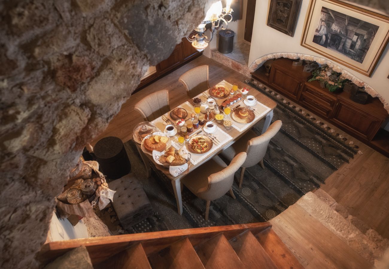 Townhouse in Monemvasia - Casa Felicia, the Castle Mansion Experience 