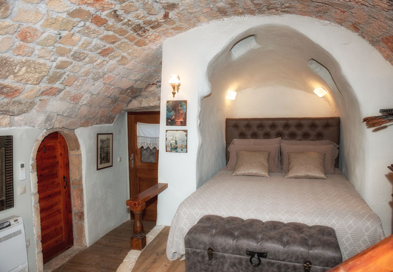 Townhouse in Monemvasia - «Casa Felicia», the Castle Mansion Experience 