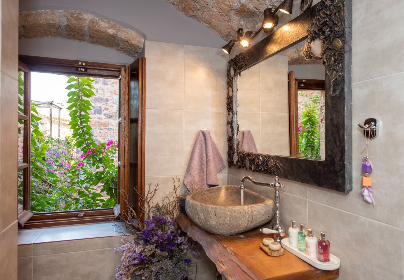 Townhouse in Monemvasia - Casa Felicia, the Castle Mansion Experience 