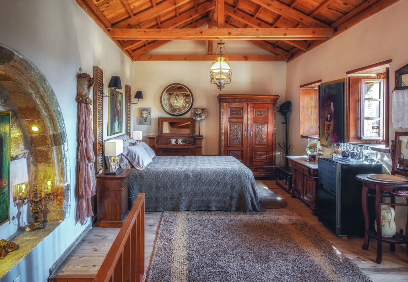 Townhouse in Monemvasia - Casa Felicia, the Castle Mansion Experience 