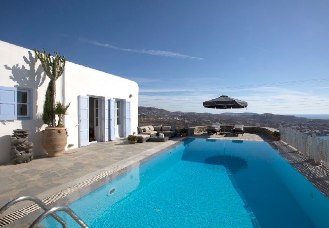 Villa Blue View · Psarrou villa for 10 guests, stu