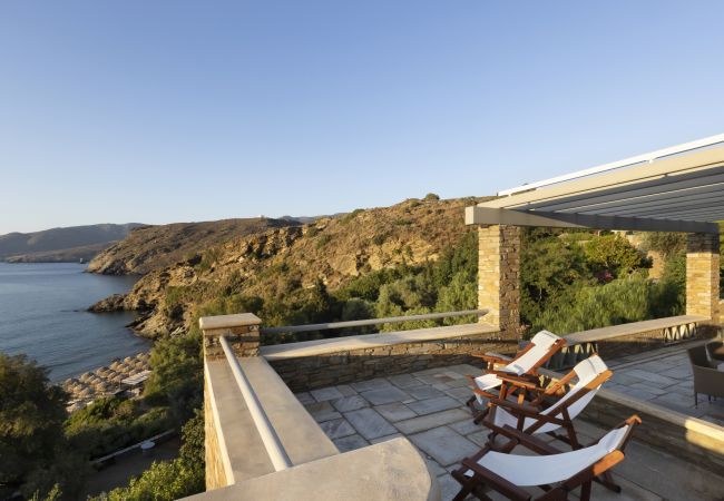 Villa in Andros - Seaview Beach Retreat in Andros Villa in Andros - Seaview Beach Retreat in Andros