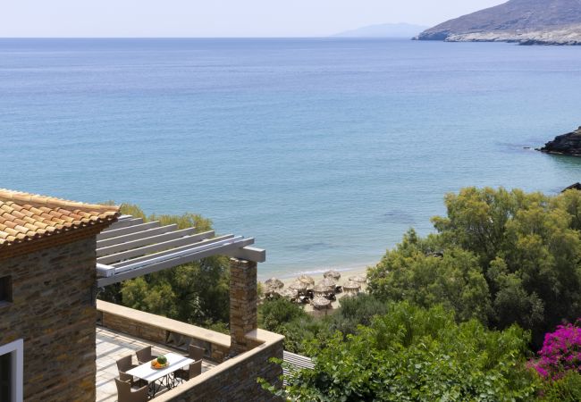 Villa in Andros - Seaview Beach Retreat in Andros Villa in Andros - Seaview Beach Retreat in Andros