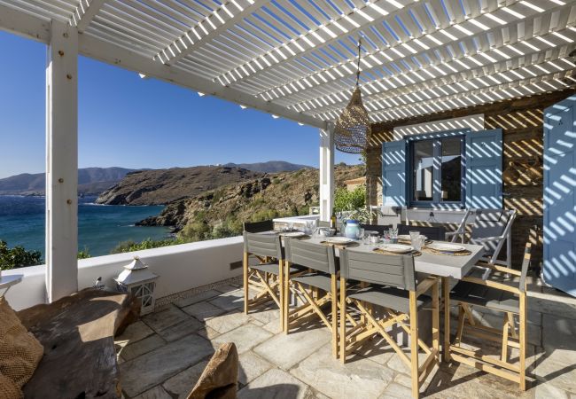 Villa in Andros - Andros Seaside Luxury Escape Villa in Andros - Andros Seaside Luxury Escape