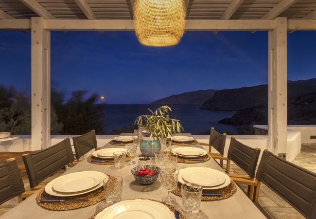 Villa in Andros - Andros Seaside Luxury Escape Villa in Andros - Andros Seaside Luxury Escape