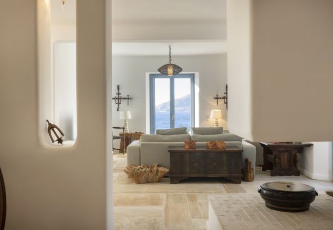 Villa in Andros - Andros Seaside Luxury Escape Villa in Andros - Andros Seaside Luxury Escape