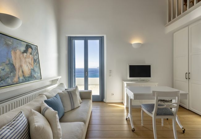Villa in Andros - Andros Seaside Luxury Escape Villa in Andros - Andros Seaside Luxury Escape
