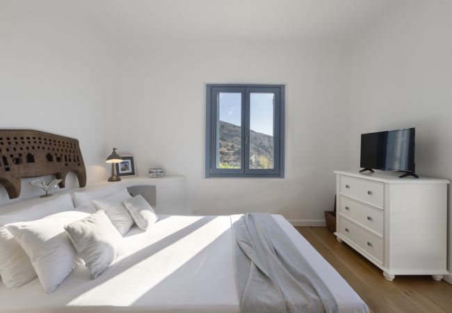 Villa in Andros - Andros Seaside Luxury Escape Villa in Andros - Andros Seaside Luxury Escape