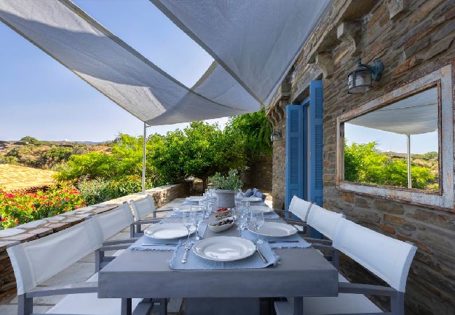 Villa in Andros - Aegean Breeze House Villa in Andros - Aegean Breeze House