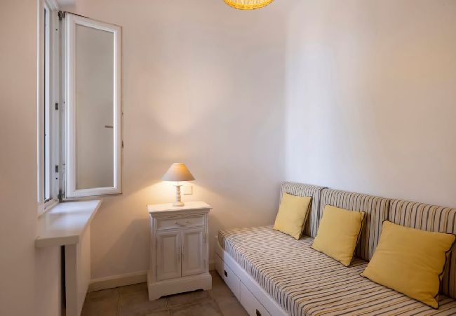 Villa in Andros - Aegean Breeze House Villa in Andros - Aegean Breeze House