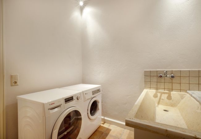 Villa in Andros - Exclusive Beach House Villa in Andros - Exclusive Beach House