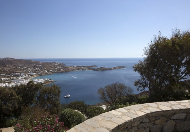 Villa in Mykonos - Gorgeous Villa Superb Views of Nammos, Psarrou Beach 