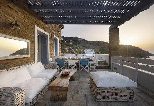 Villa in Andros - Exclusive Pool Escape in Andros Villa in Andros - Exclusive Pool Escape in Andros