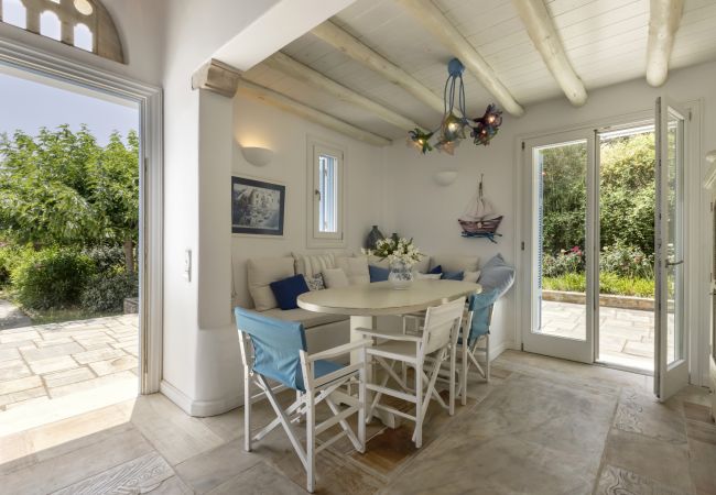 Villa in Andros - Luxury villa by the beach 