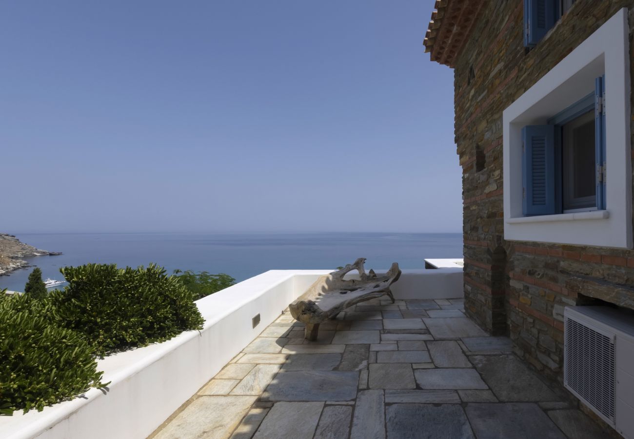 Villa in Andros - Luxury villa by the beach 