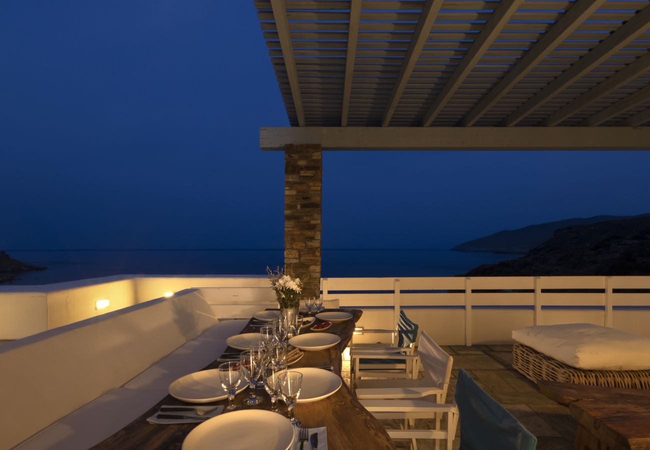 Villa in Andros - Luxury villa by the beach 