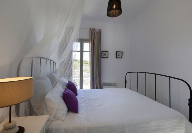 Villa in Santa Maria - Idyllic Holiday Villa - Views, Garden, nr Beach  Villa in Santa Maria - Idyllic Holiday Villa - Views, Garden, nr Beach