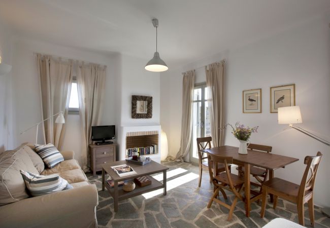 Villa in Santa Maria - Idyllic Holiday Villa - Views, Garden, nr Beach  Villa in Santa Maria - Idyllic Holiday Villa - Views, Garden, nr Beach