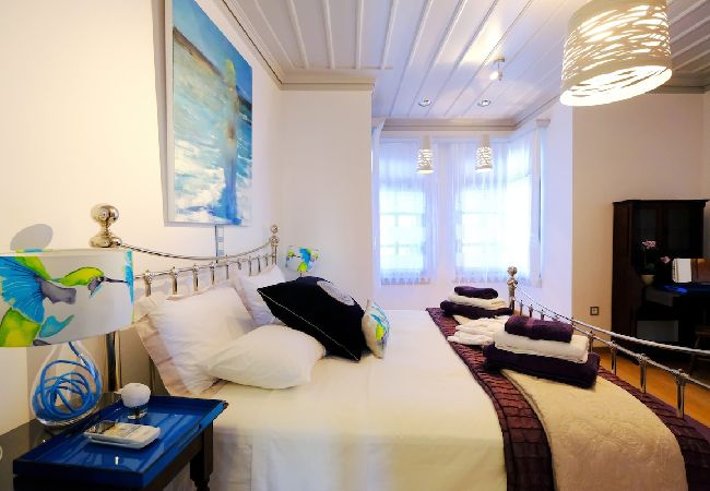 Apartment in Mirina - Marjoram Room  ·  Limnos Experience 