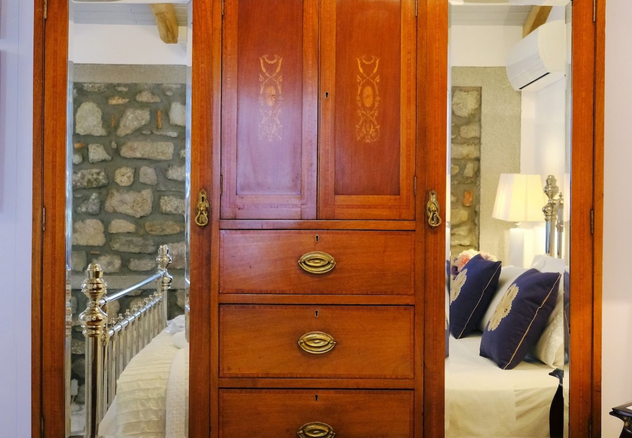Apartment in Mirina - Oregano Room · Limnos Experience