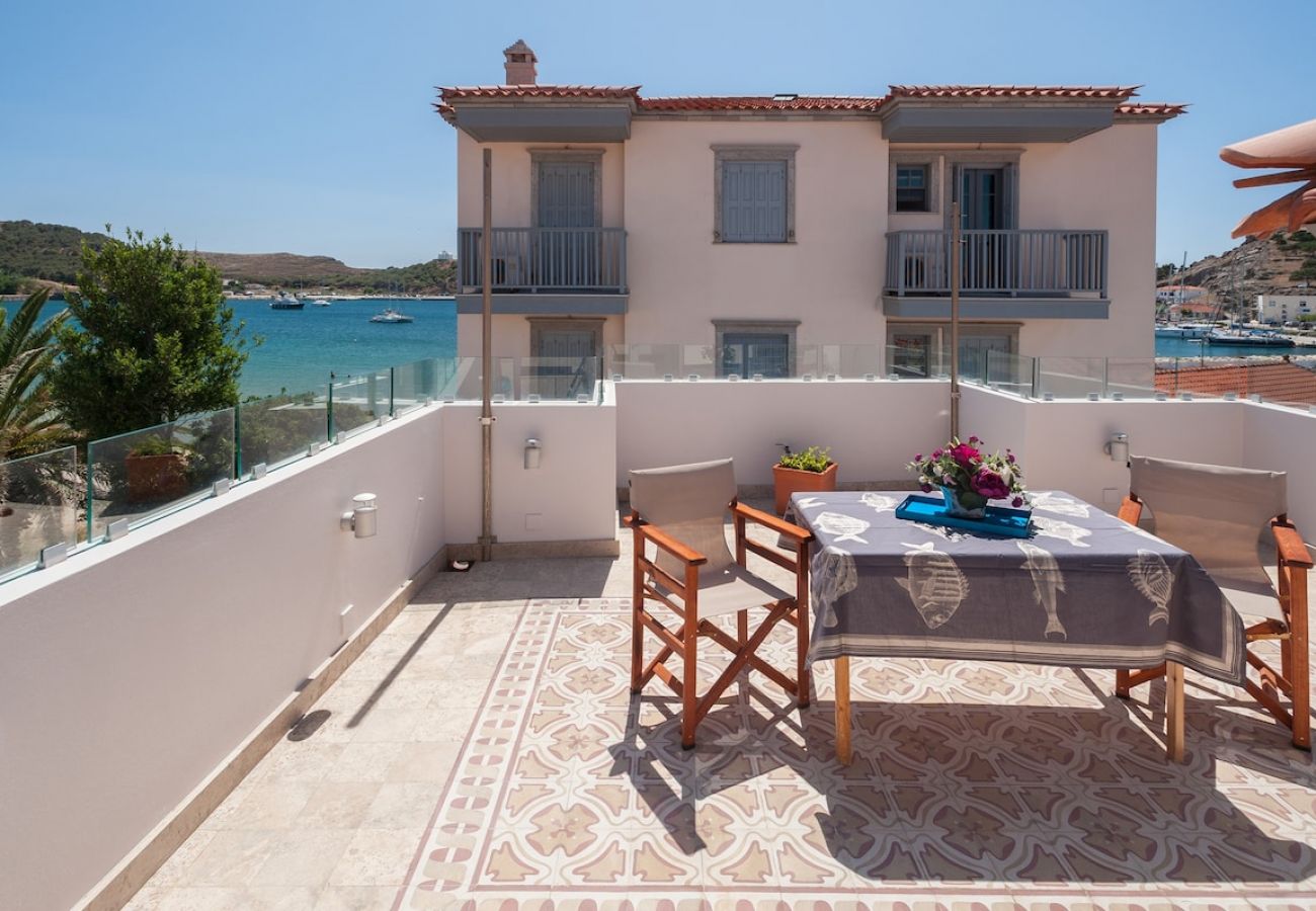 Apartment in Mirina - Basil Room - Limnos Experience 