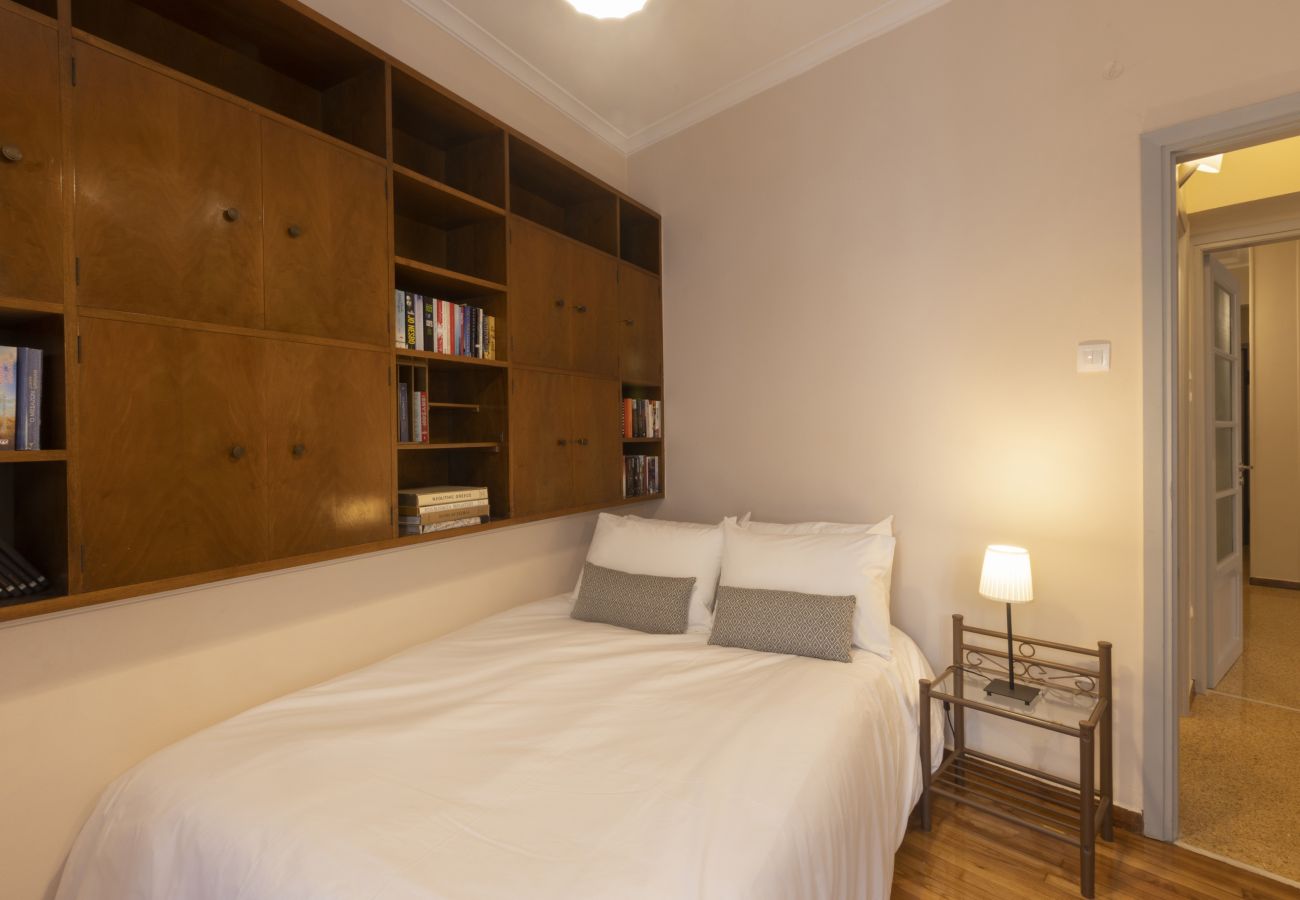 Apartment in Athens - Prime Location 2 BR APT next to the Acropolis 