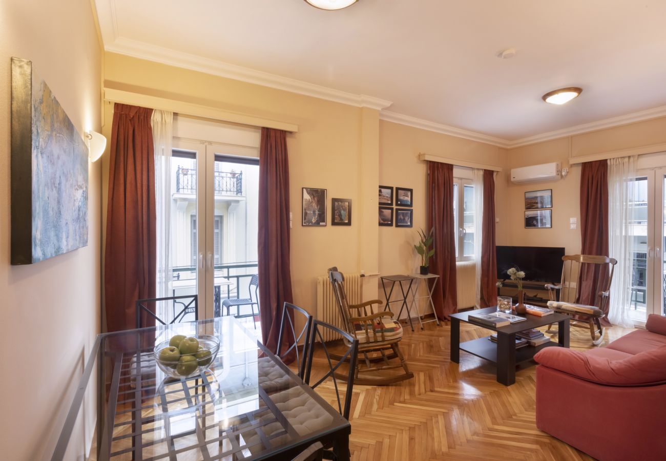 Apartment in Athens - Prime Location 2 BR APT next to the Acropolis 