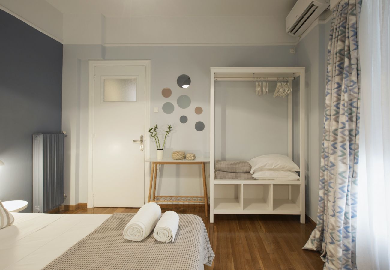Apartment in Athens - Syntagma /Apollonos Amalia one bedroom 
