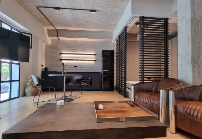 Studio in Athens - A NYC loft inspired design Studio APT in Kolonaki 