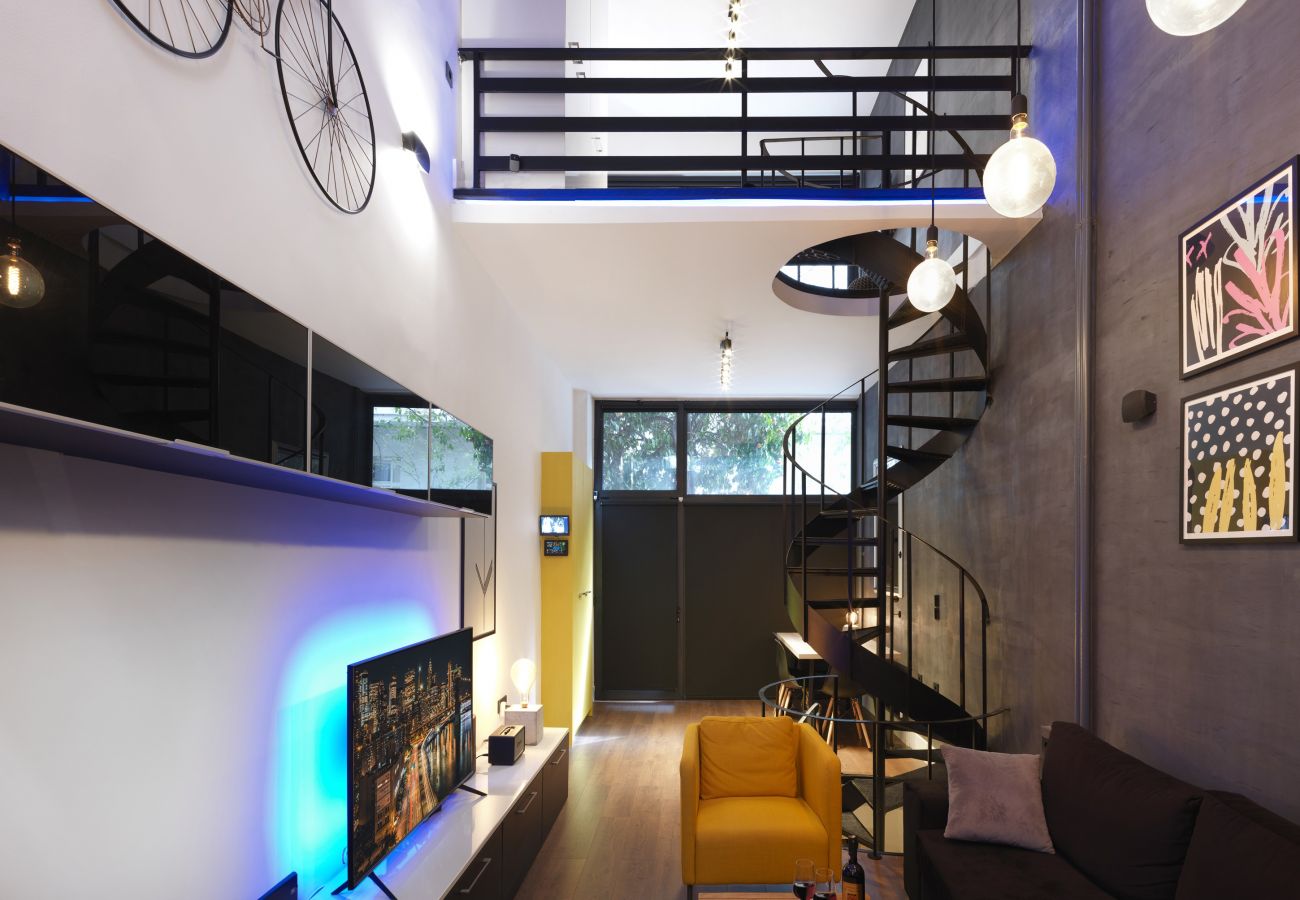 Apartment in Athens - 200 Mb fibre remote workers' Dreamhouse 
