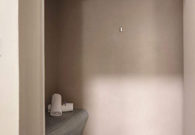 Apartment in Athens - A Truly WOW Experience for Every Guest. Apartment in Athens - A Truly WOW Experience for Every Guest.