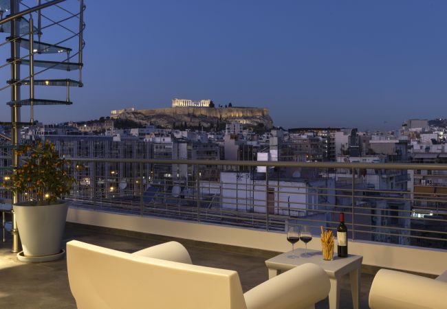 Apartment in Athens - STUNNING PENTHOUSE WITH SPECTACULAR VISTAS! 