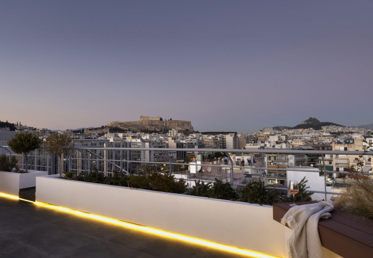 Apartment in Athens - STUNNING PENTHOUSE WITH SPECTACULAR VISTAS! 