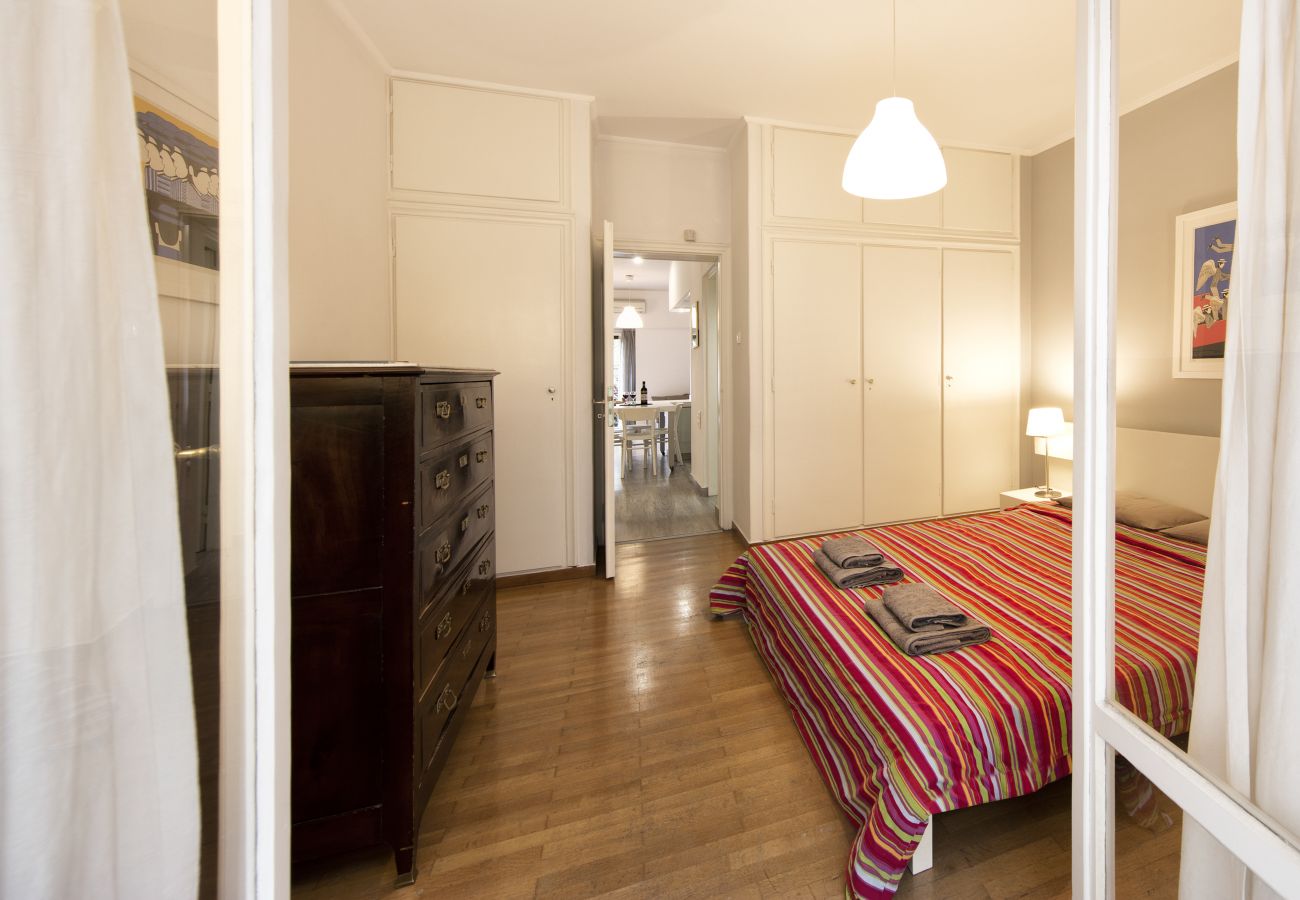 Apartment in Athens - Artistic apartment in the middle of everything 