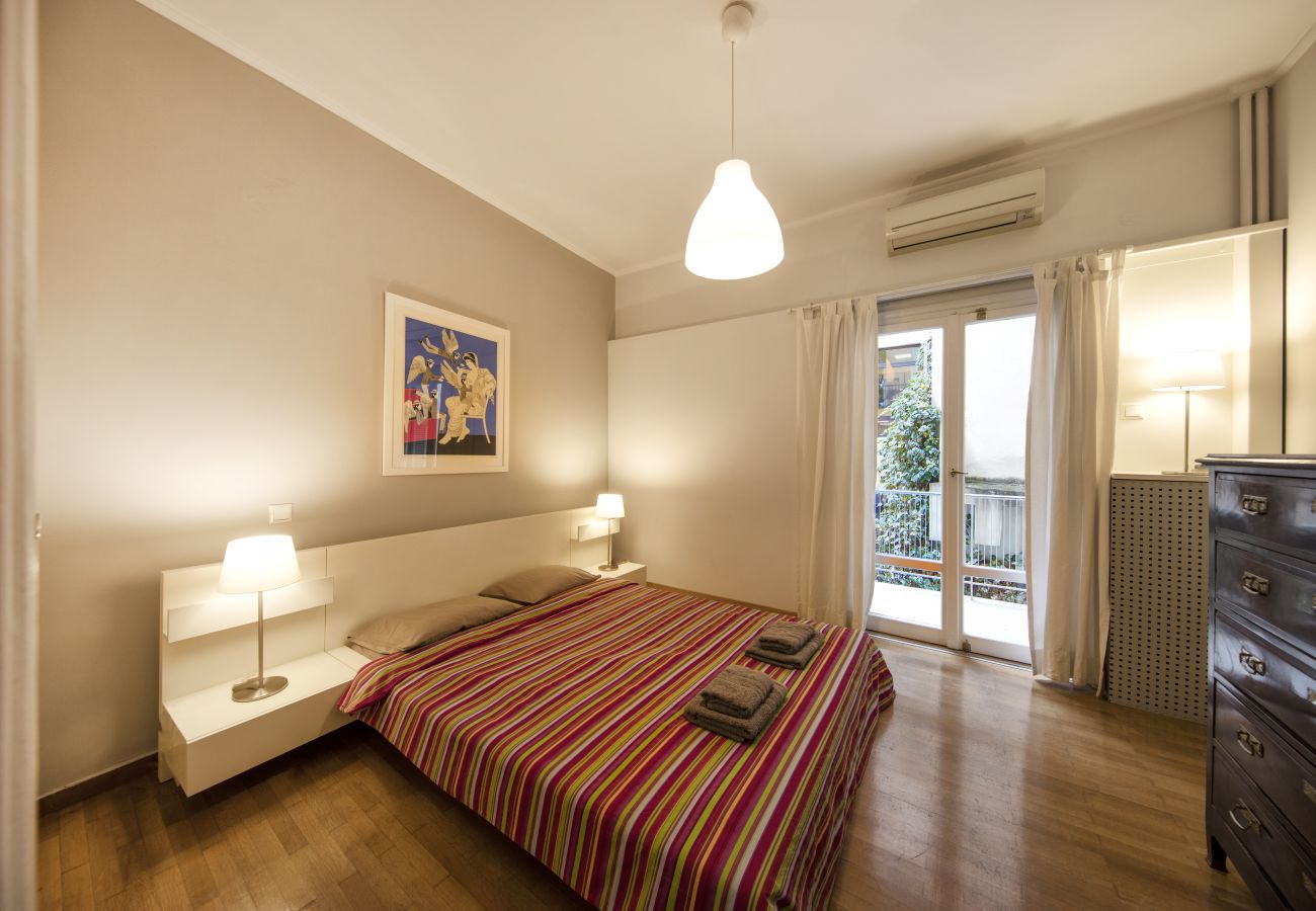 Apartment in Athens - Artistic apartment in the middle of everything 