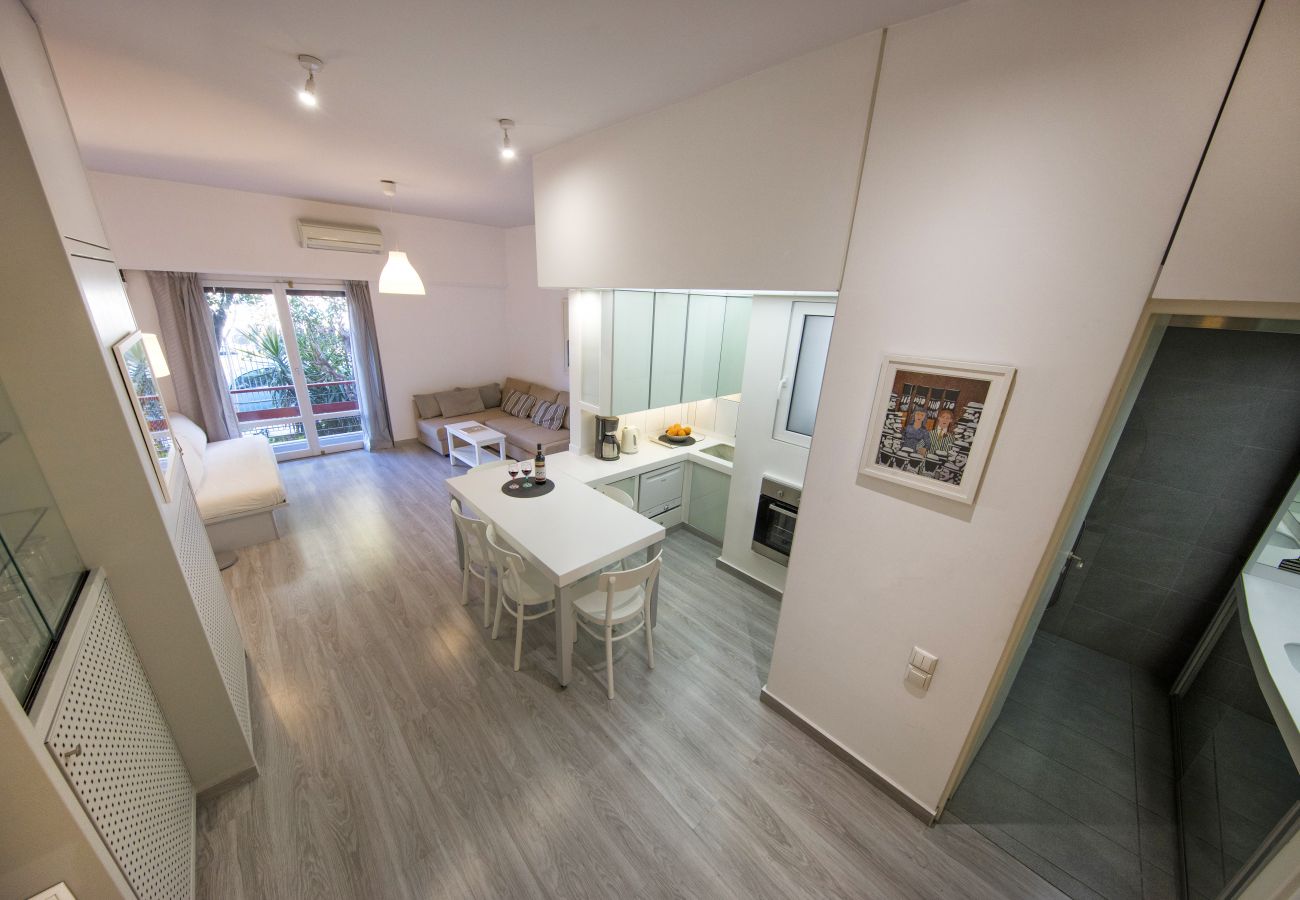 Apartment in Athens - Artistic apartment in the middle of everything 