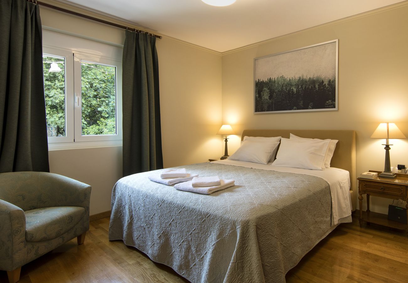 Apartment in Athens - 1 Bdr apt, VDSL, 2 mins from Acropolis museum 