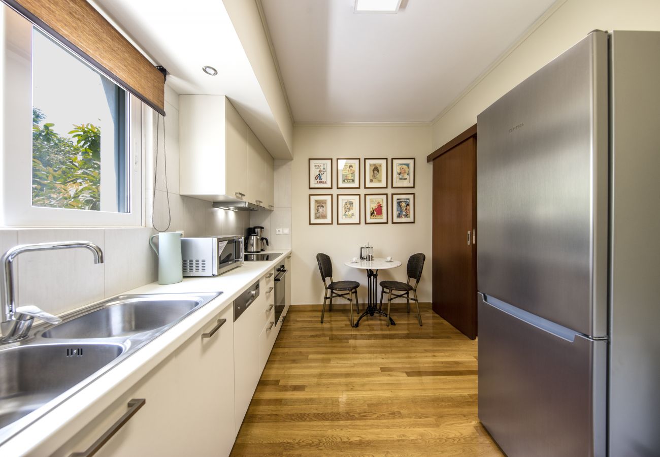 Apartment in Athens - 1 Bdr apt, VDSL, 2 mins from Acropolis museum 