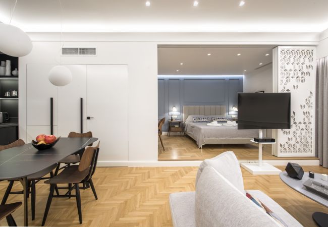 Apartment in Athens - Chic central Athens apartment at Mavilli Sq.  Apartment in Athens - Chic central Athens apartment at Mavilli Sq.