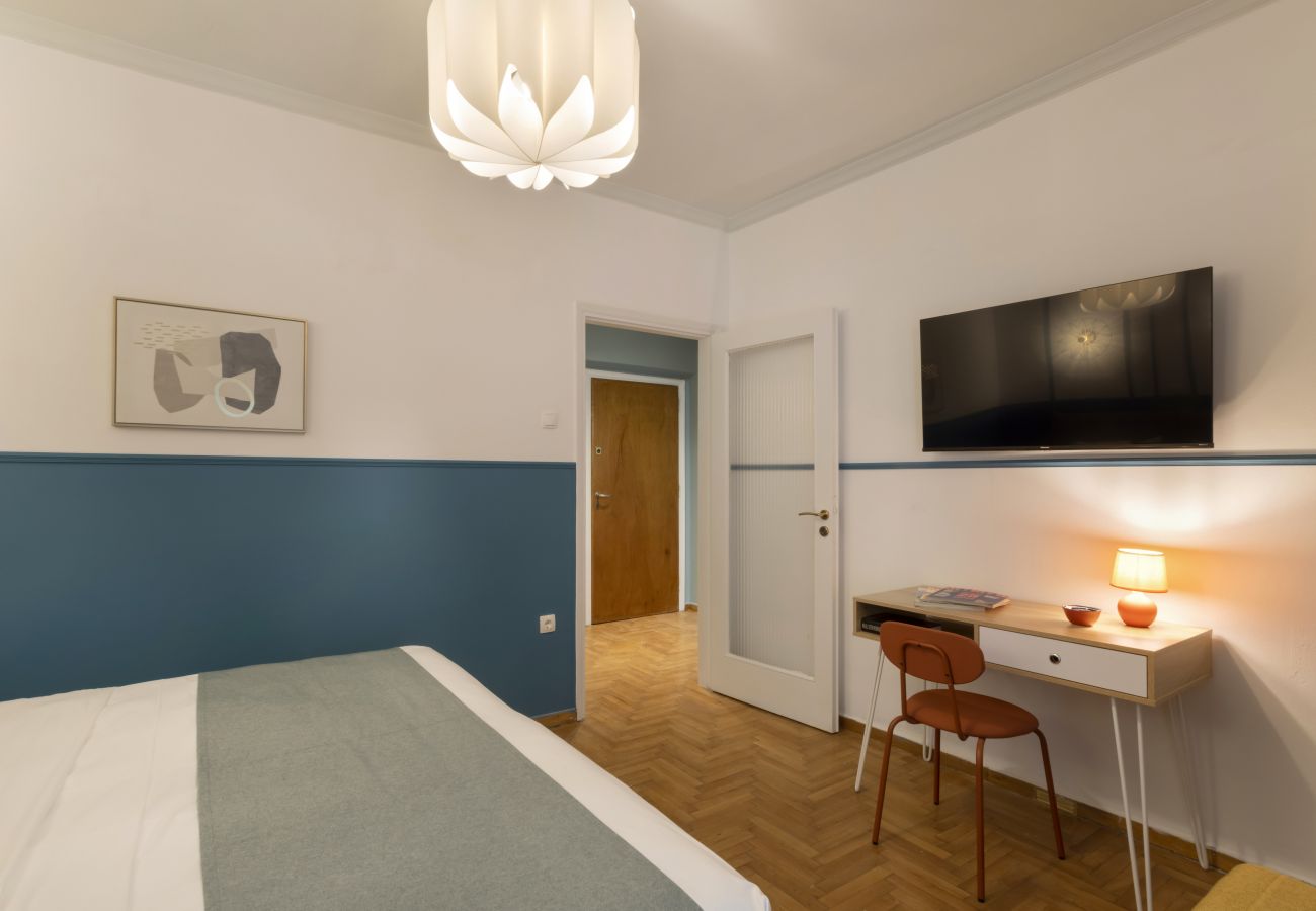 Apartment in Athens - Elegance meets charm in a posh neighborhood