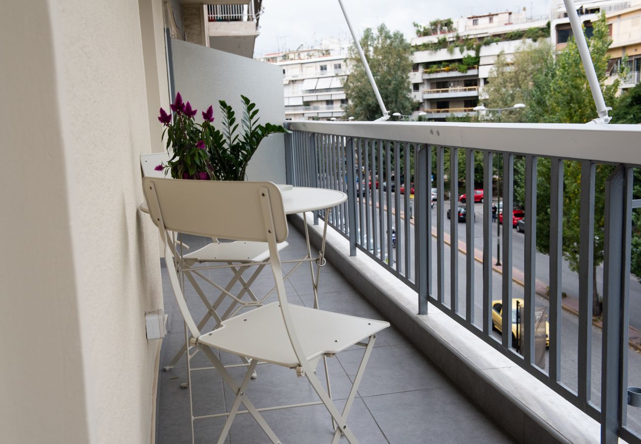 Apartment in Athens - Katia Modern Apartment in Athens 