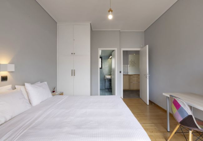 Apartment in Athens - Top Floor Renv 3BDR APT / “Pedion tou Areos”  Apartment in Athens - Top Floor Renv 3BDR APT / “Pedion tou Areos”