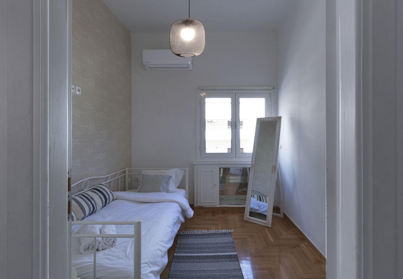 Apartment in Athens - Beautiful Athenian apartment next to the center