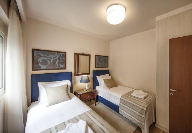 Apartment in Athens - 2 Bdr apt, VDSL,  2 mins from Acropolis museum  Apartment in Athens - 2 Bdr apt, VDSL,  2 mins from Acropolis museum