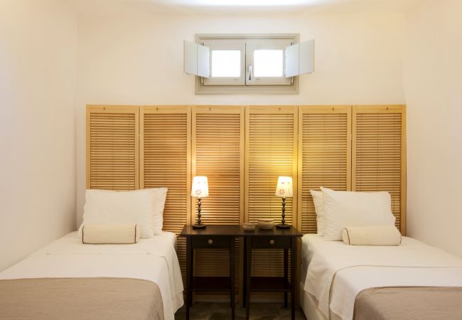 Villa in Santa Maria - Serene holiday villa - Views, nr Best family Beach  Villa in Santa Maria - Serene holiday villa - Views, nr Best family Beach