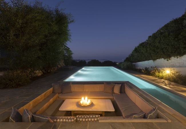 Villa in Ampelas - Beautiful 10-person Family Villa with Great Views  Villa in Ampelas - Beautiful 10-person Family Villa with Great Views