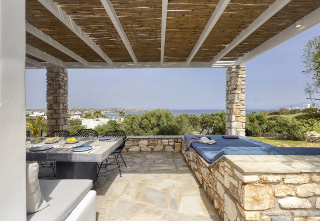 Villa in Ampelas - Beautiful 10-person Family Villa with Great Views  Villa in Ampelas - Beautiful 10-person Family Villa with Great Views