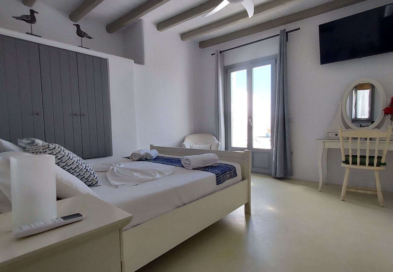 Villa in Isterni - Minimal, stunning villa- plunge pool,  sea views 