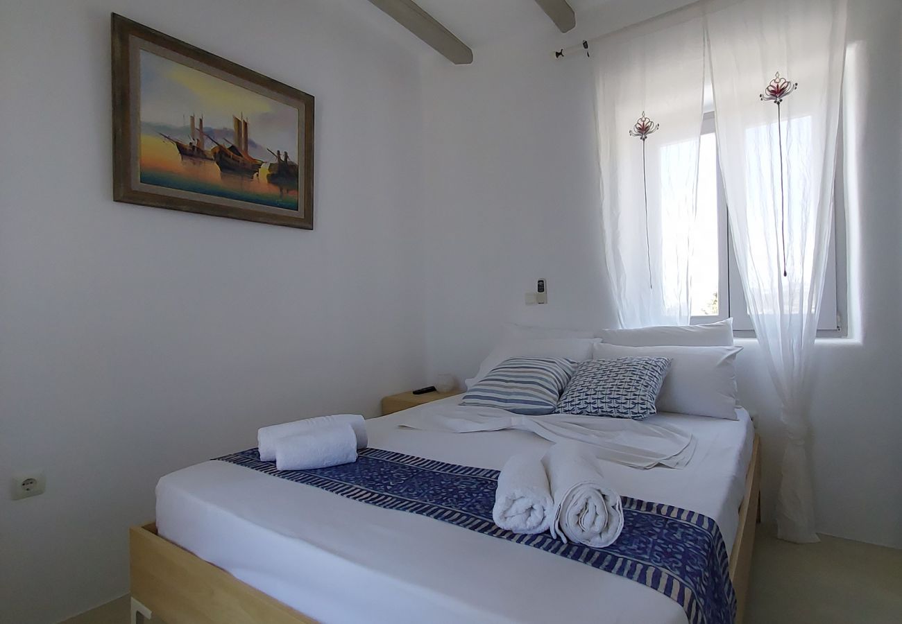 Villa in Isterni - Minimal, stunning villa- plunge pool,  sea views 